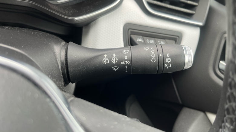 Renault Clio 1.0 TCe 90 S Edition 5dr Petrol Hatchback